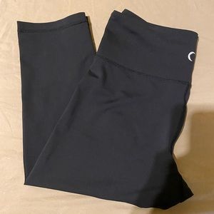 ZYIA cropped light n tight leggings